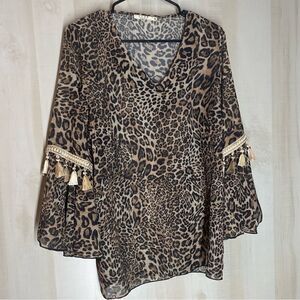Moda Luxe leopard print embellished tunic top‎ swim cover up, size medium boho